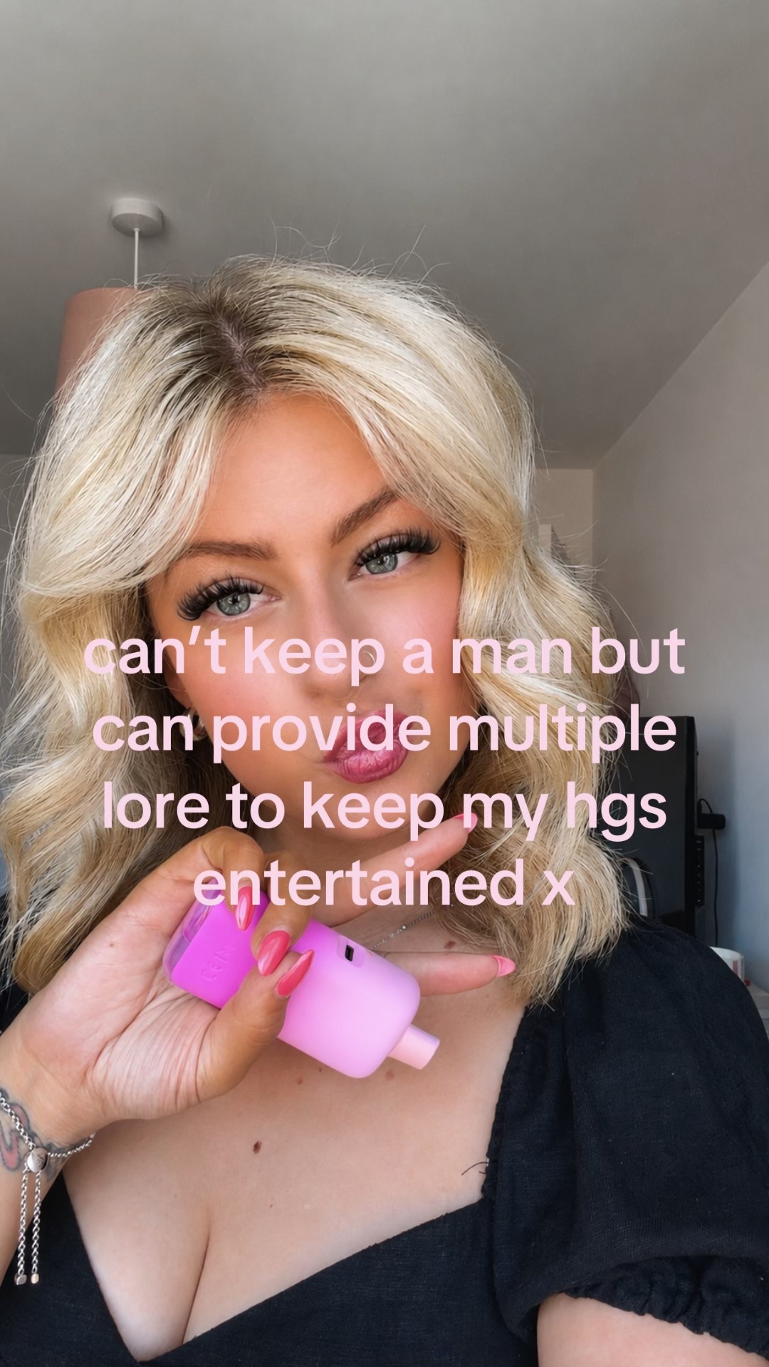 @elissa louise ๐