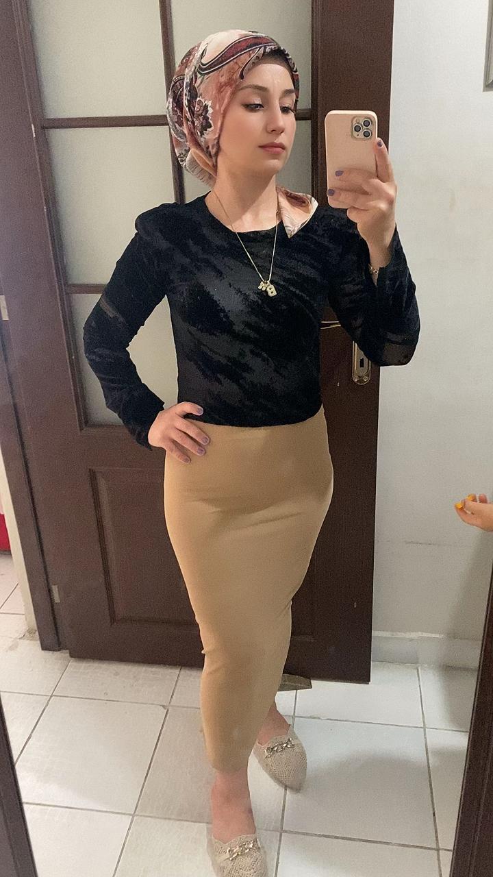 @🌹 𝓢𝓪𝓻𝓲 🌹