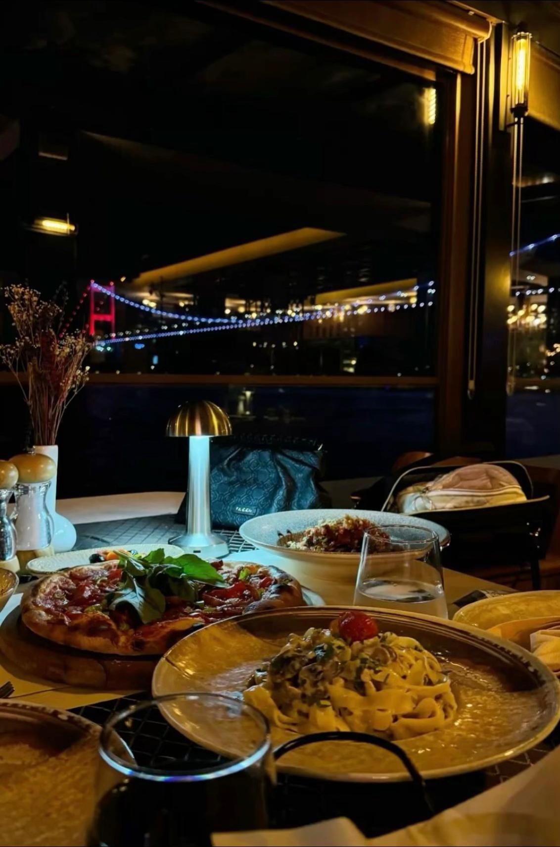 @Ayşeg&uuml;l Ekin