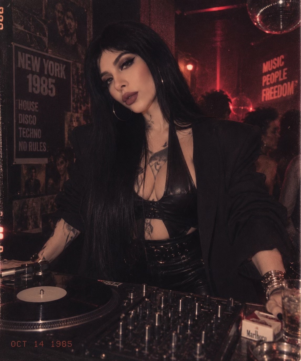 @djcharlottefehler