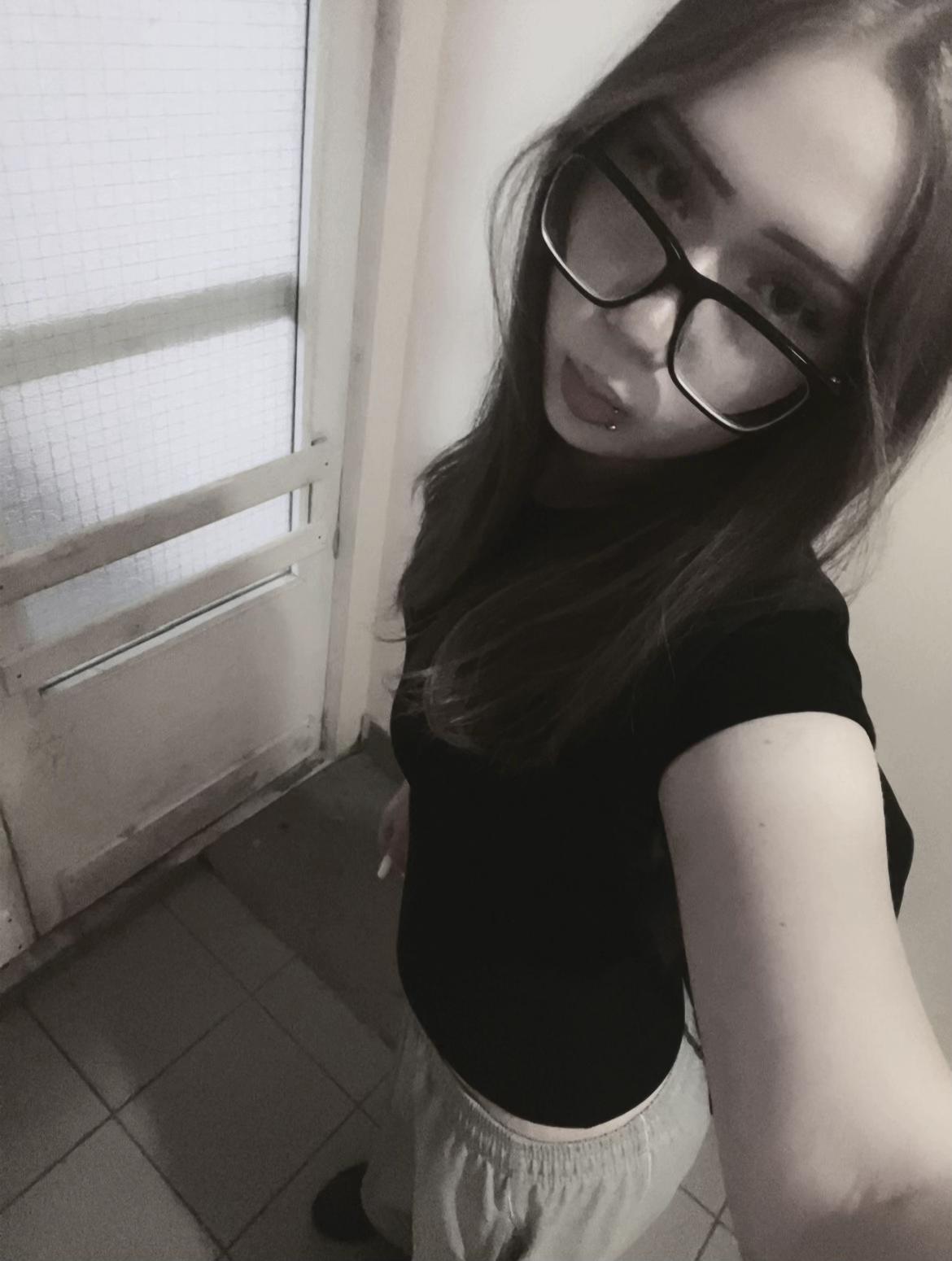 @варя