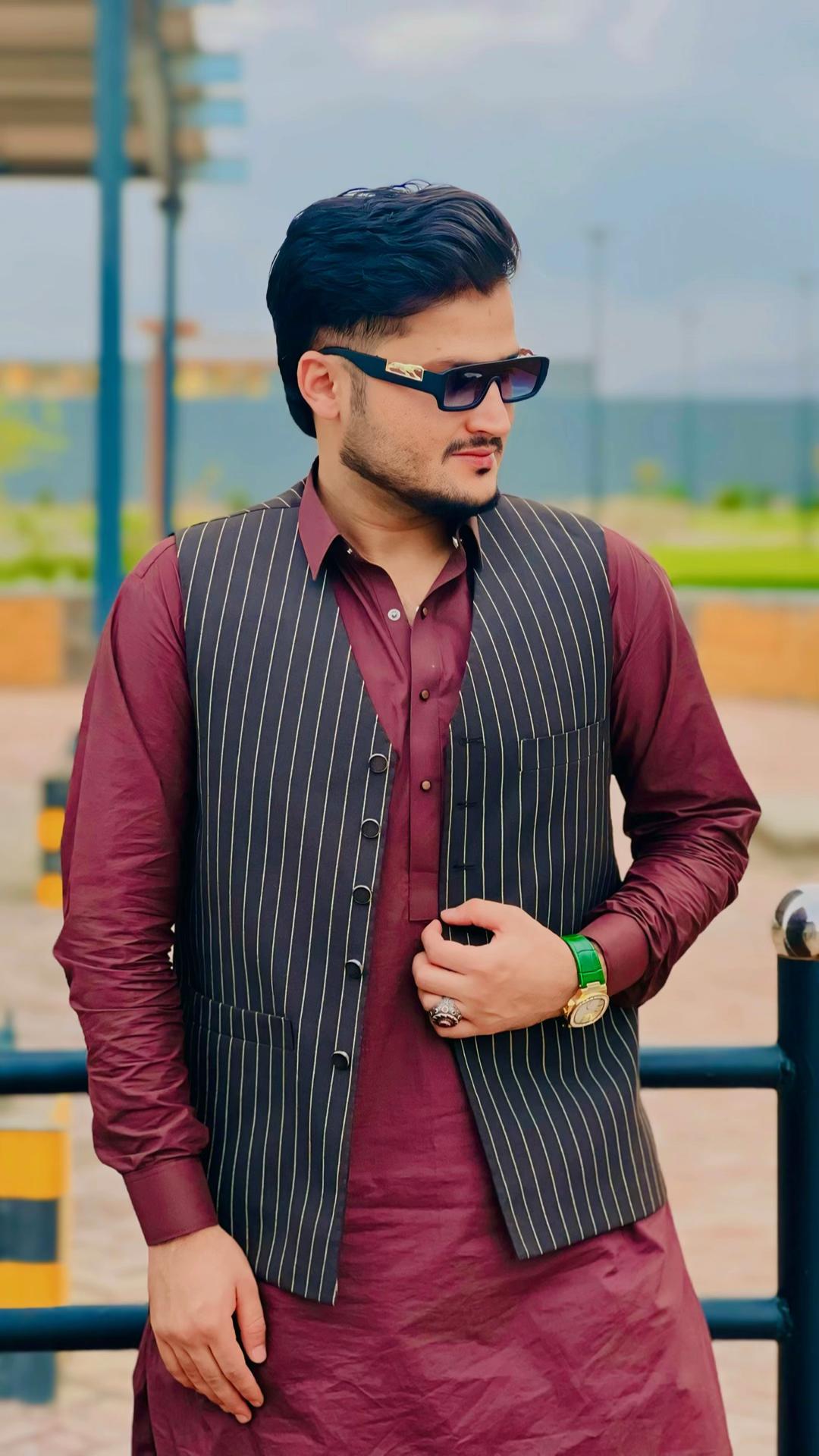 @Ilyaskhan98