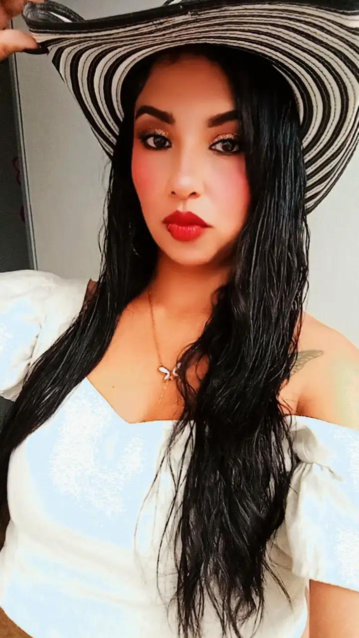 @✨ Astrid Jov@nna Palom@r 🎶😎