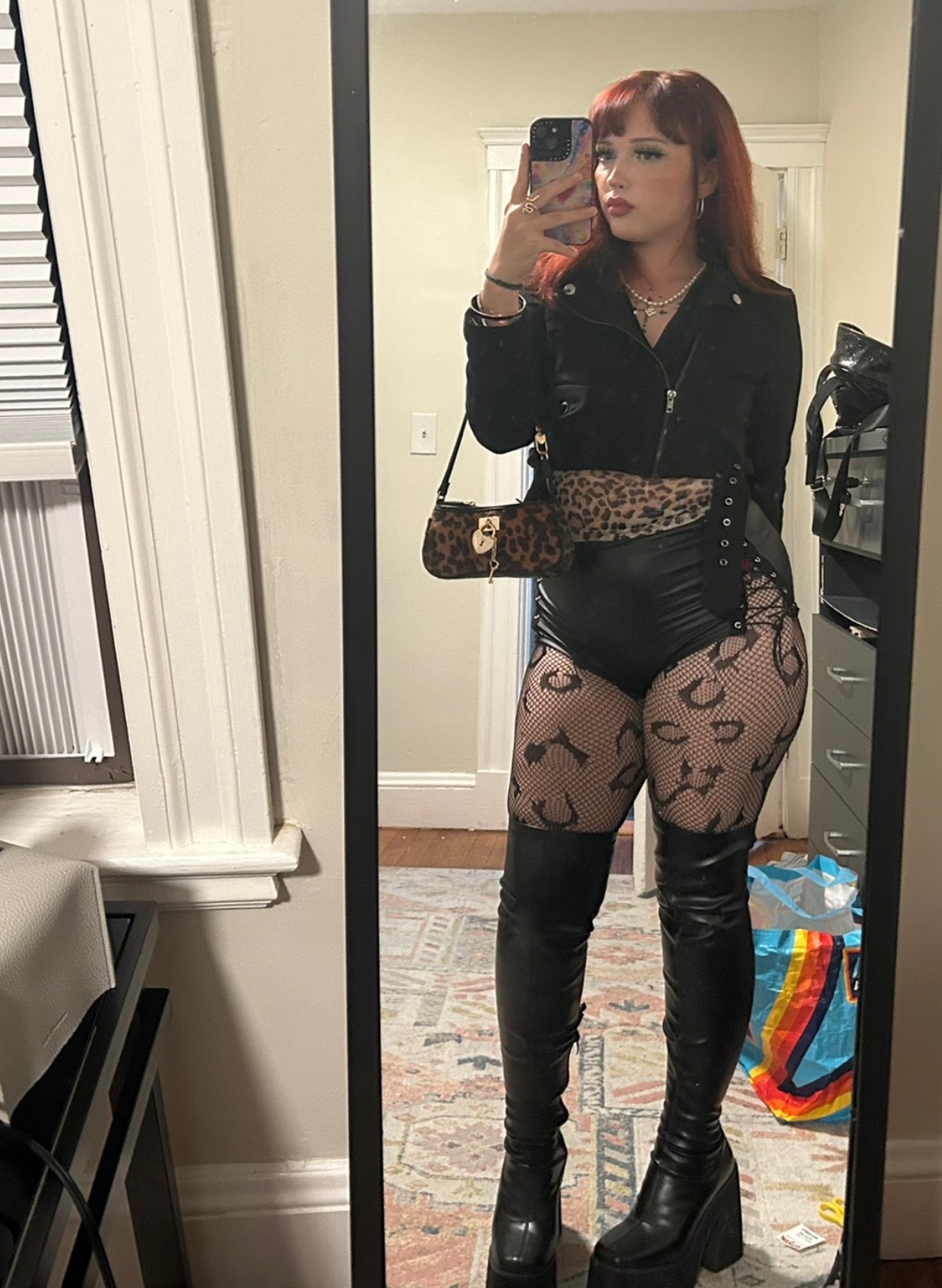 @hayzeeee