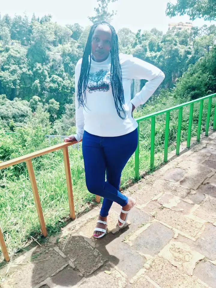 @Lily mamake Tee