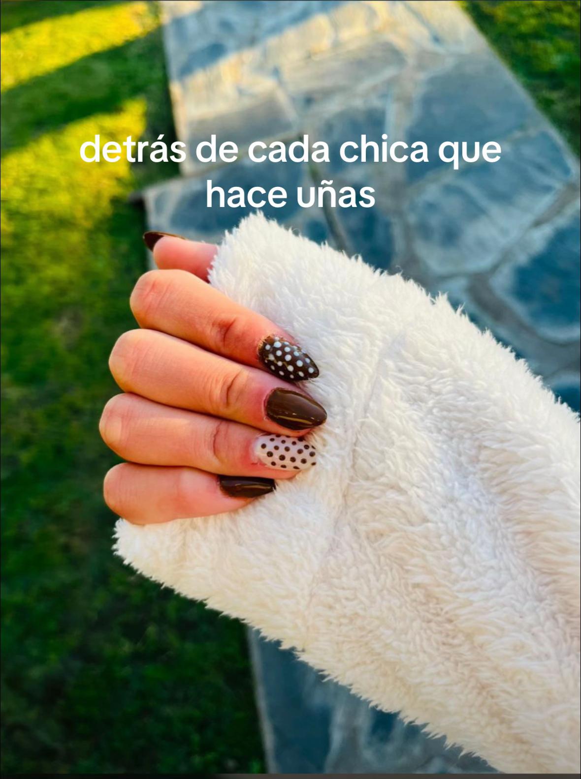 @inefallada