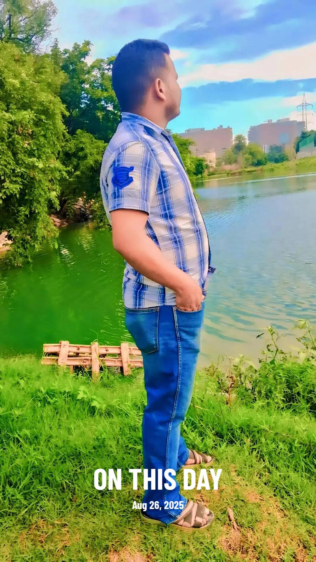 @Nirajan Adhikari bajista