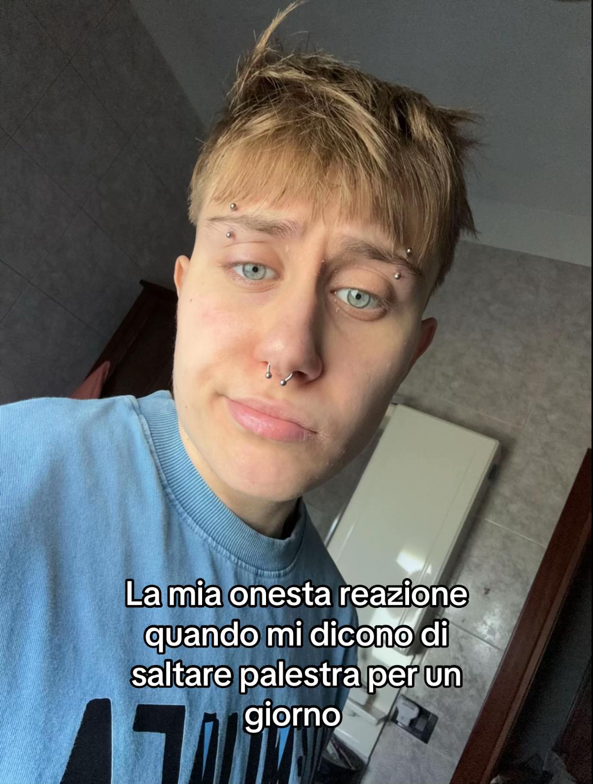 @_ronnieee__005