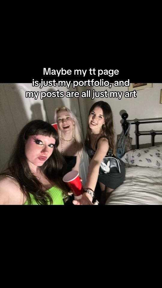 @Emily 🫧