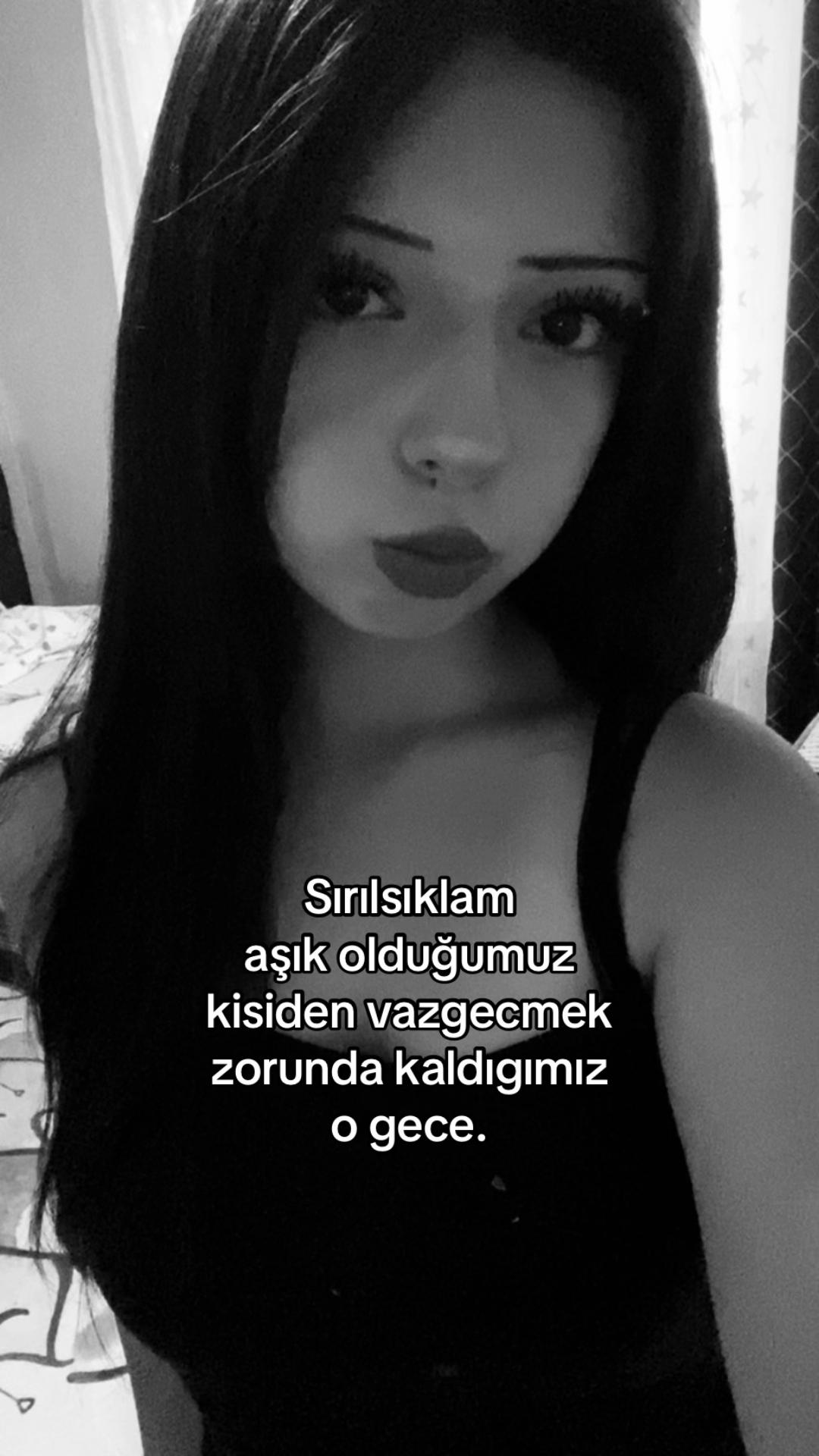@CHERRY COLA🇹🇷