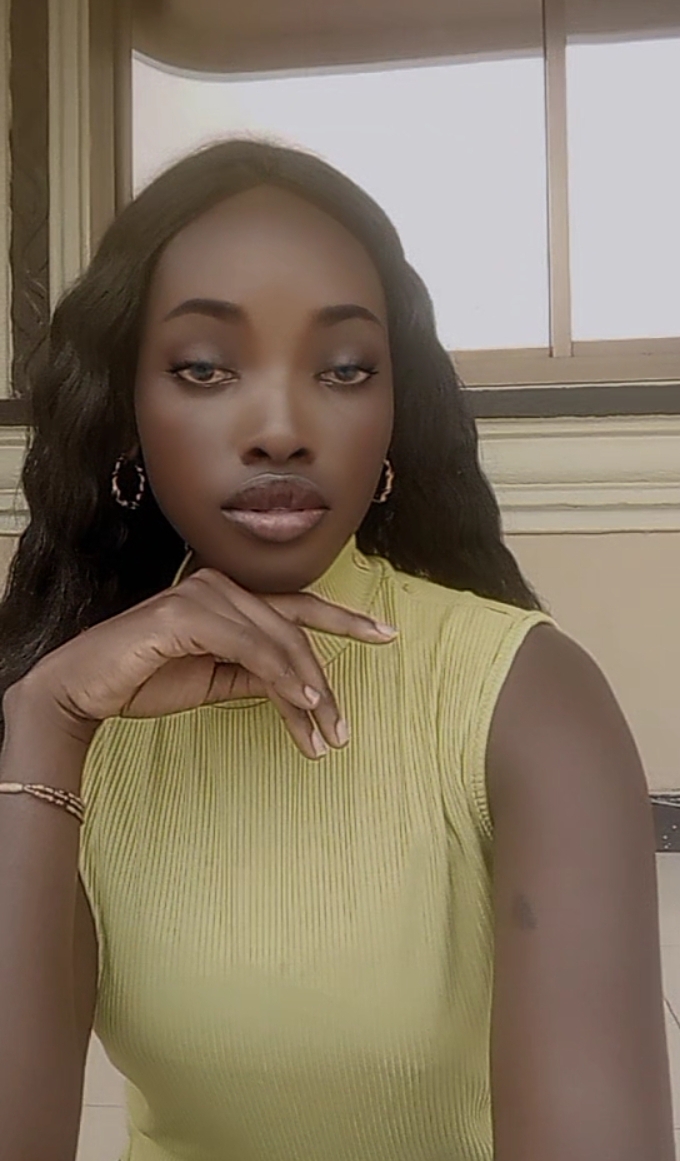 @hiddy model