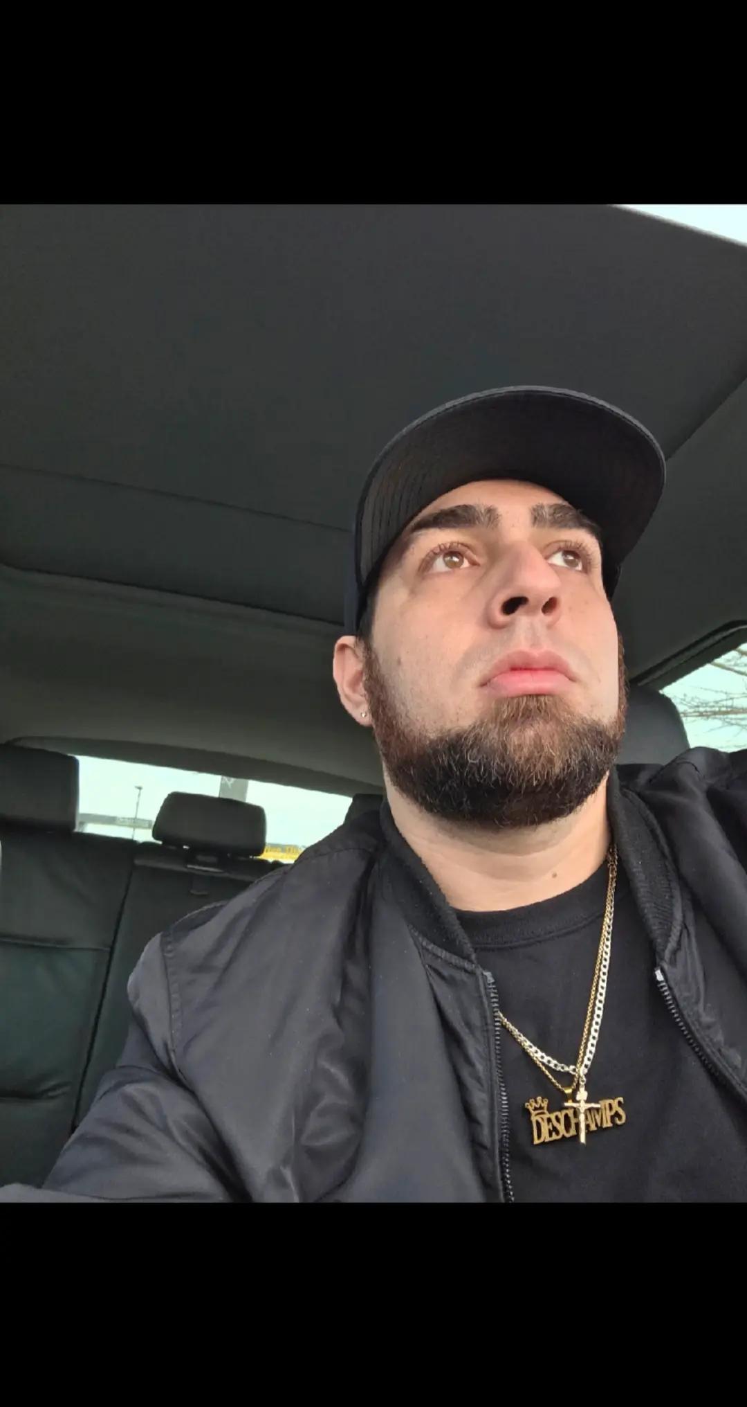 @A.DEZCHAMPZ
