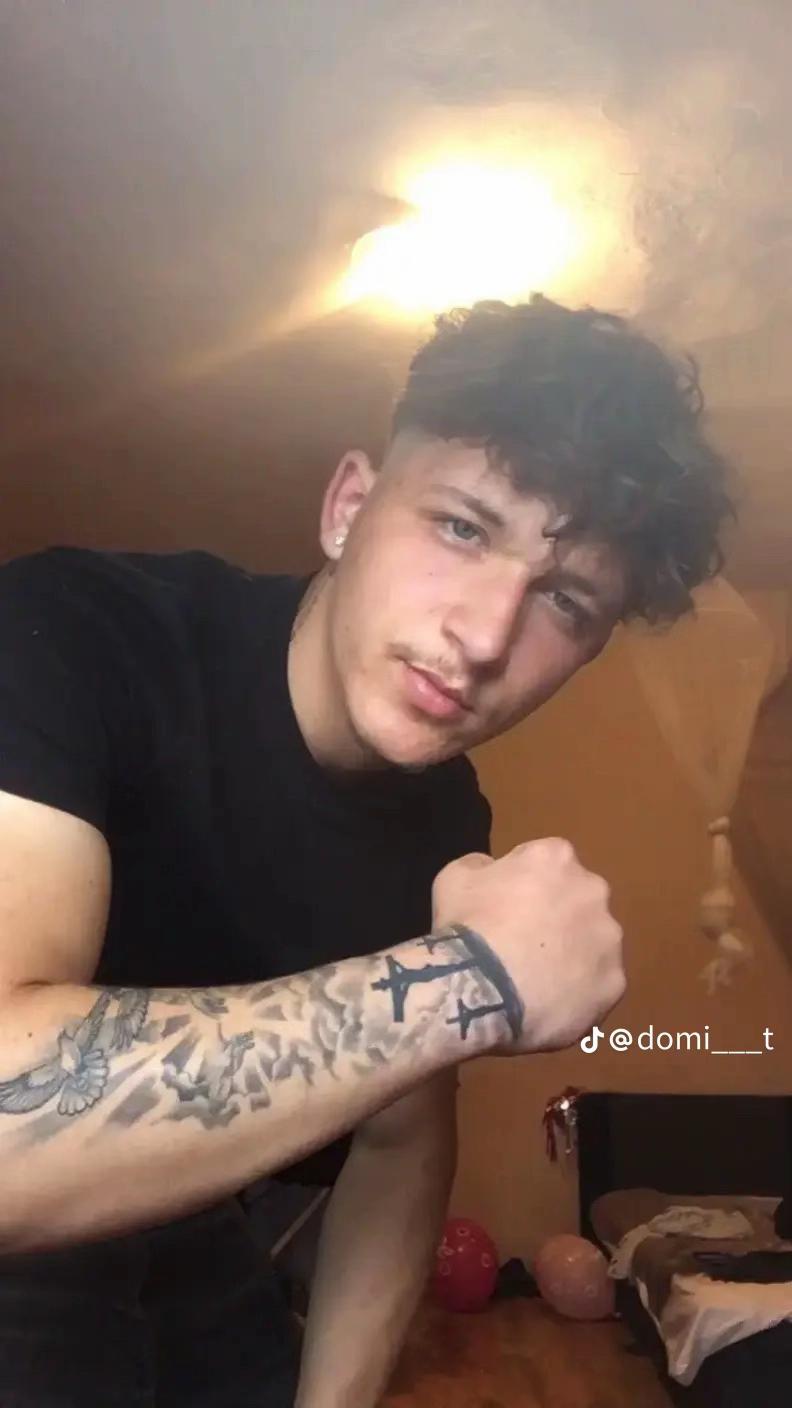 @⚜️Domi⚜️