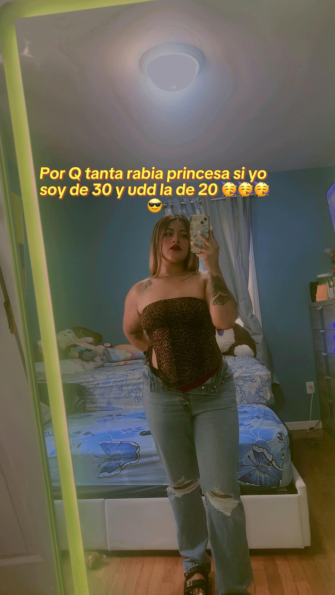 @NeLa 🫦