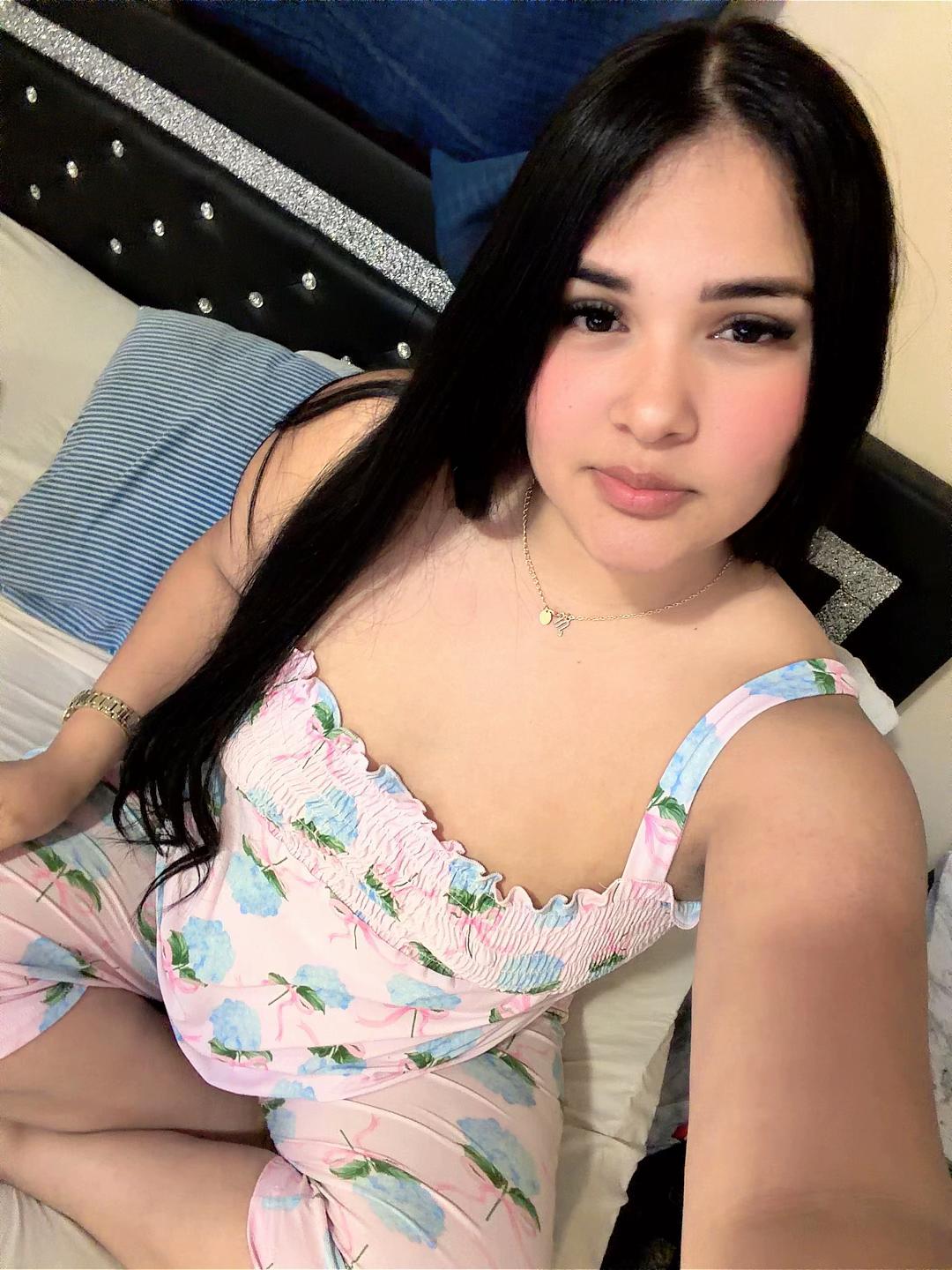 @Mar&iacute;a Montiel