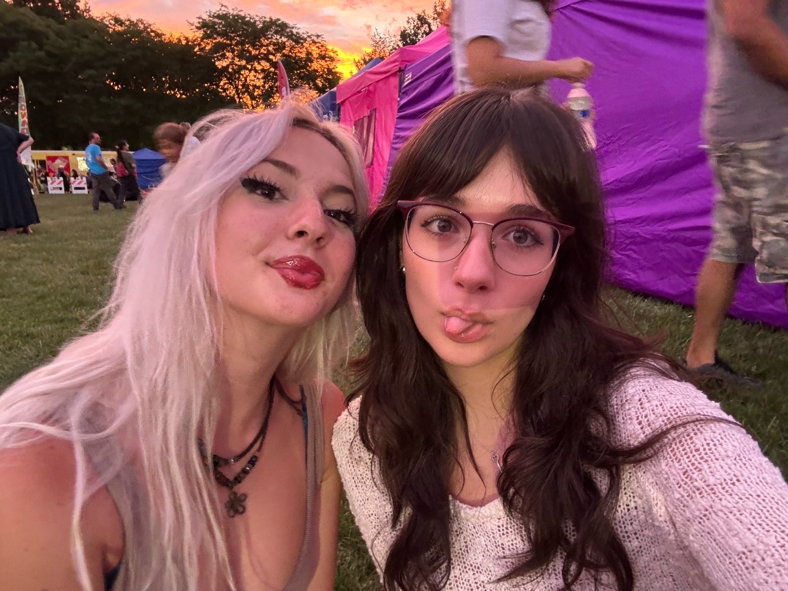@meow