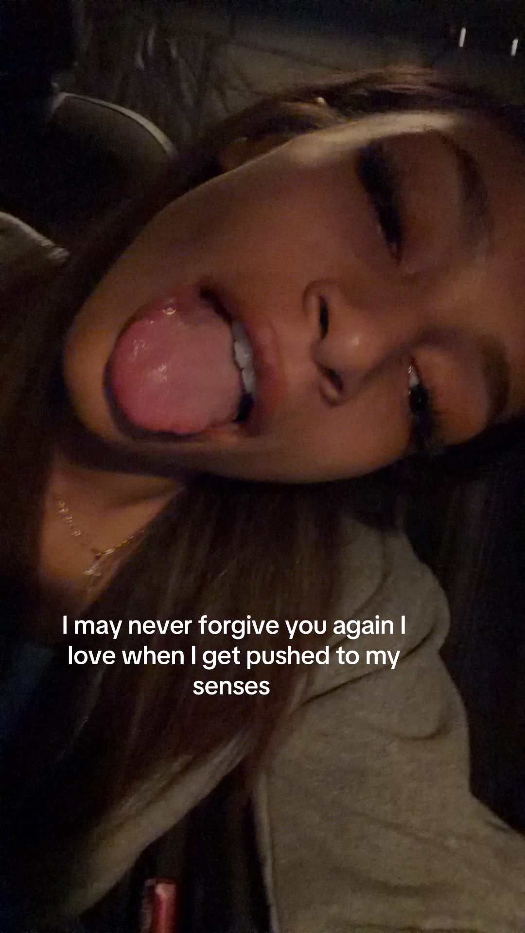 @urlocalhotweirdo