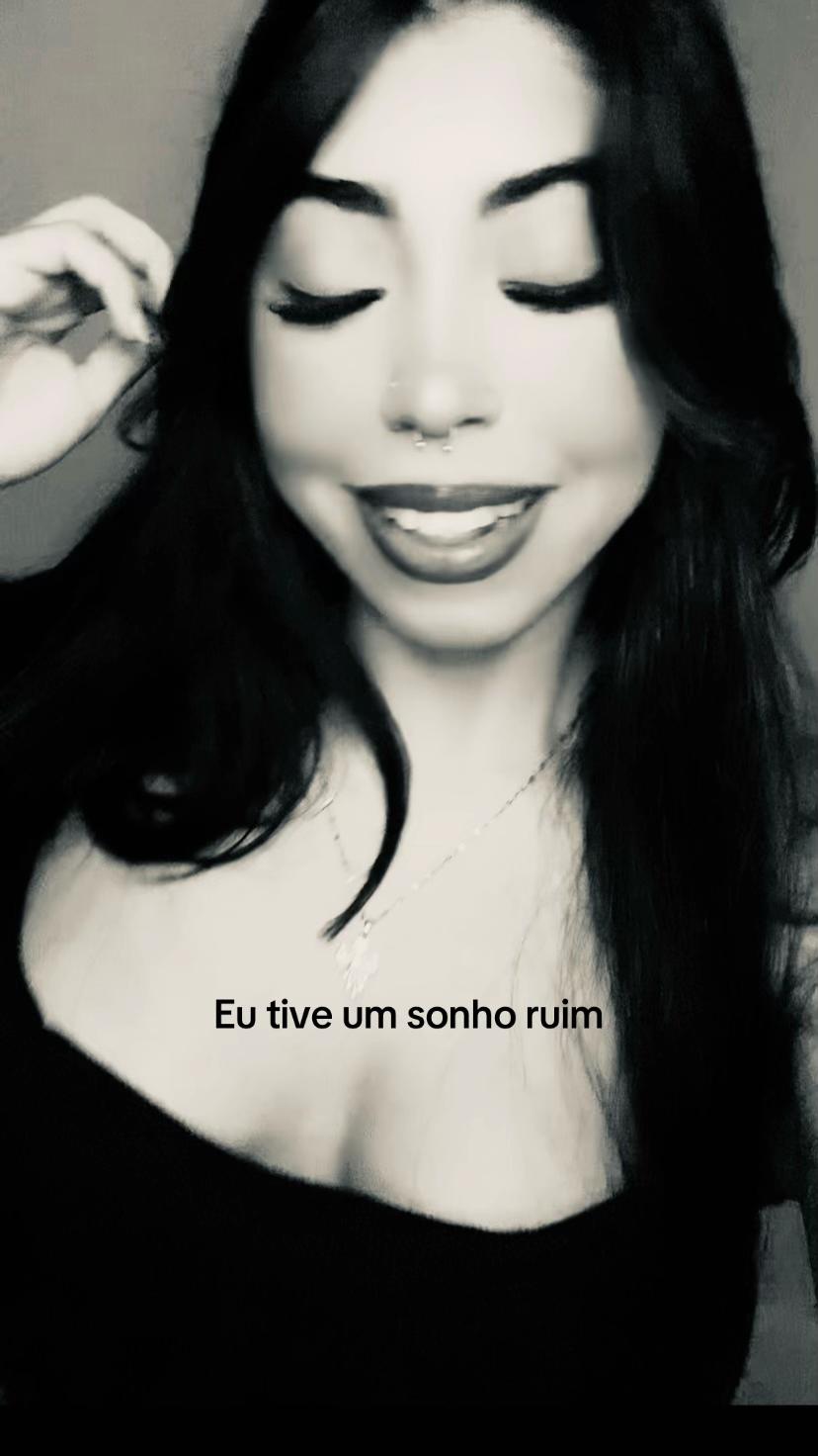 @Claralho 🤑