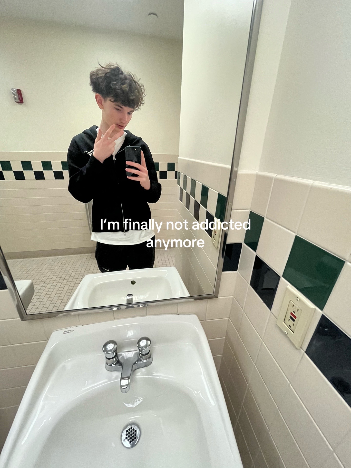 @eli.cozz🧟♂️