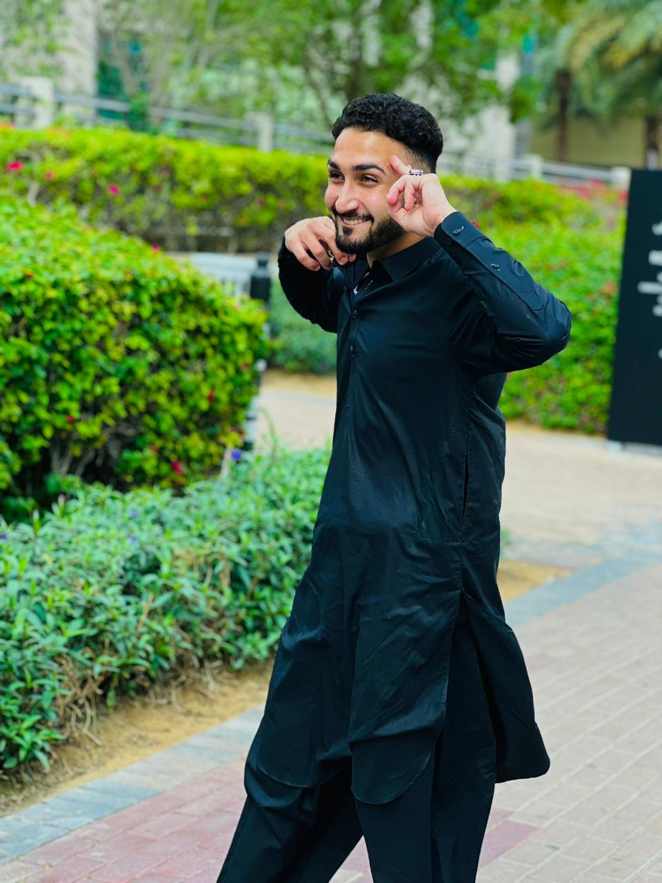 @⚔️.. SHAKEEL ⚔️..🔥