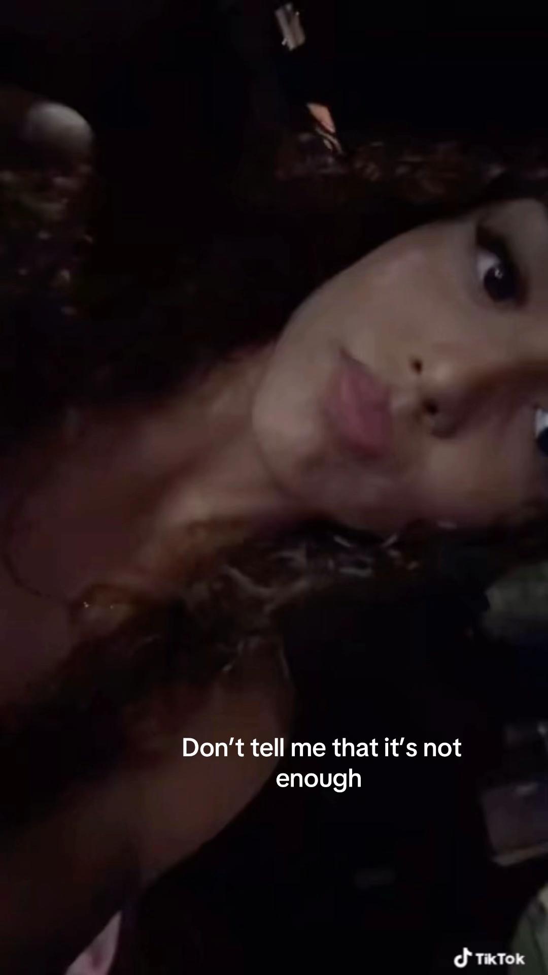 @Desireeeeeeeeeee3