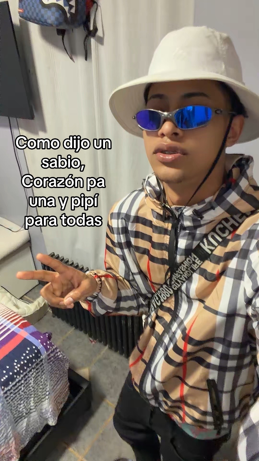 @Alexander🚷