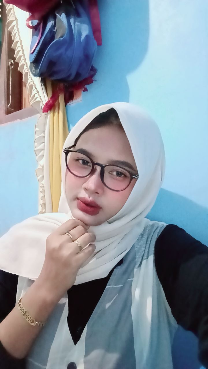 @_adik kecil 🦖🫦