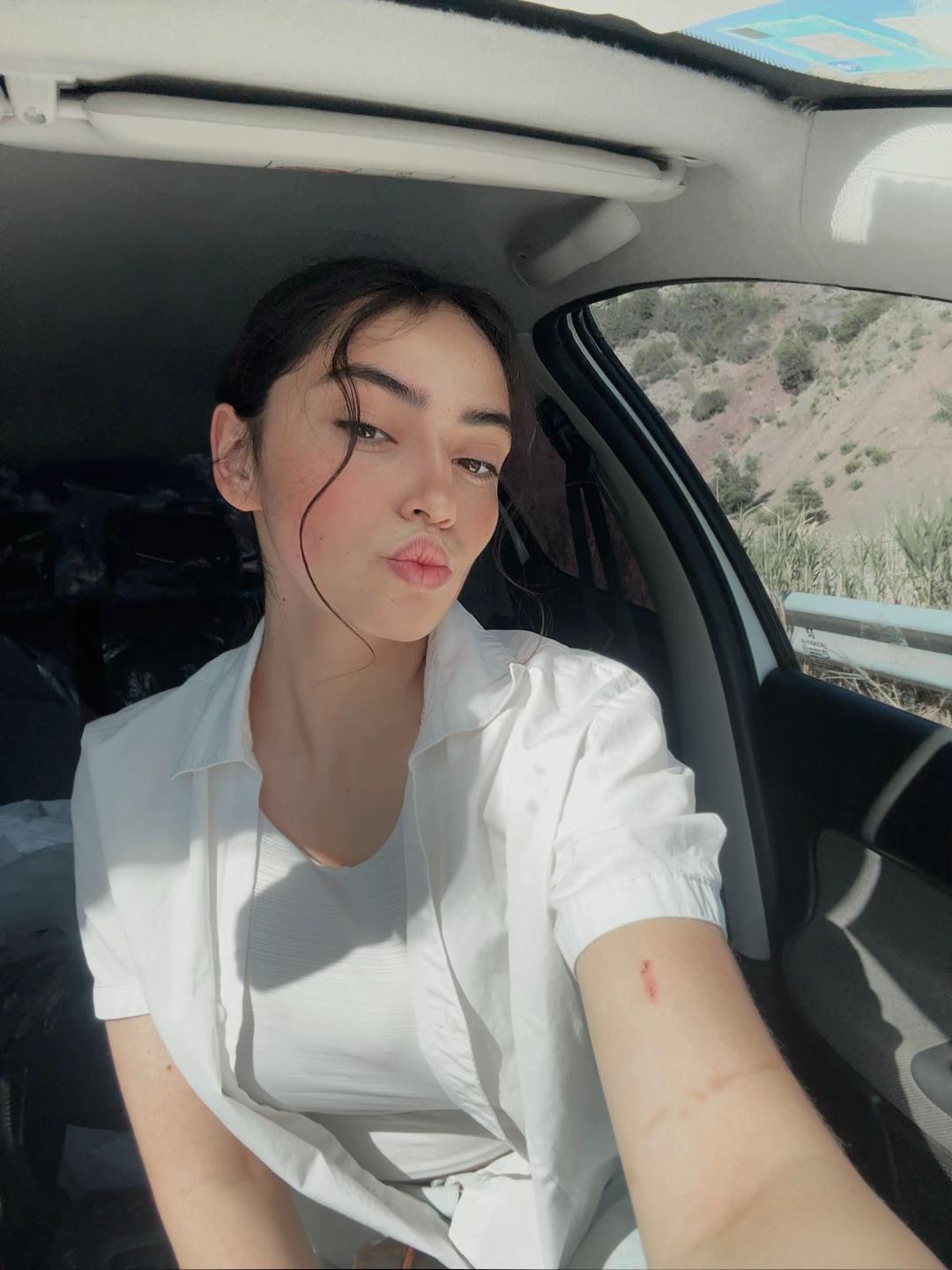 @Niayesh Khanian