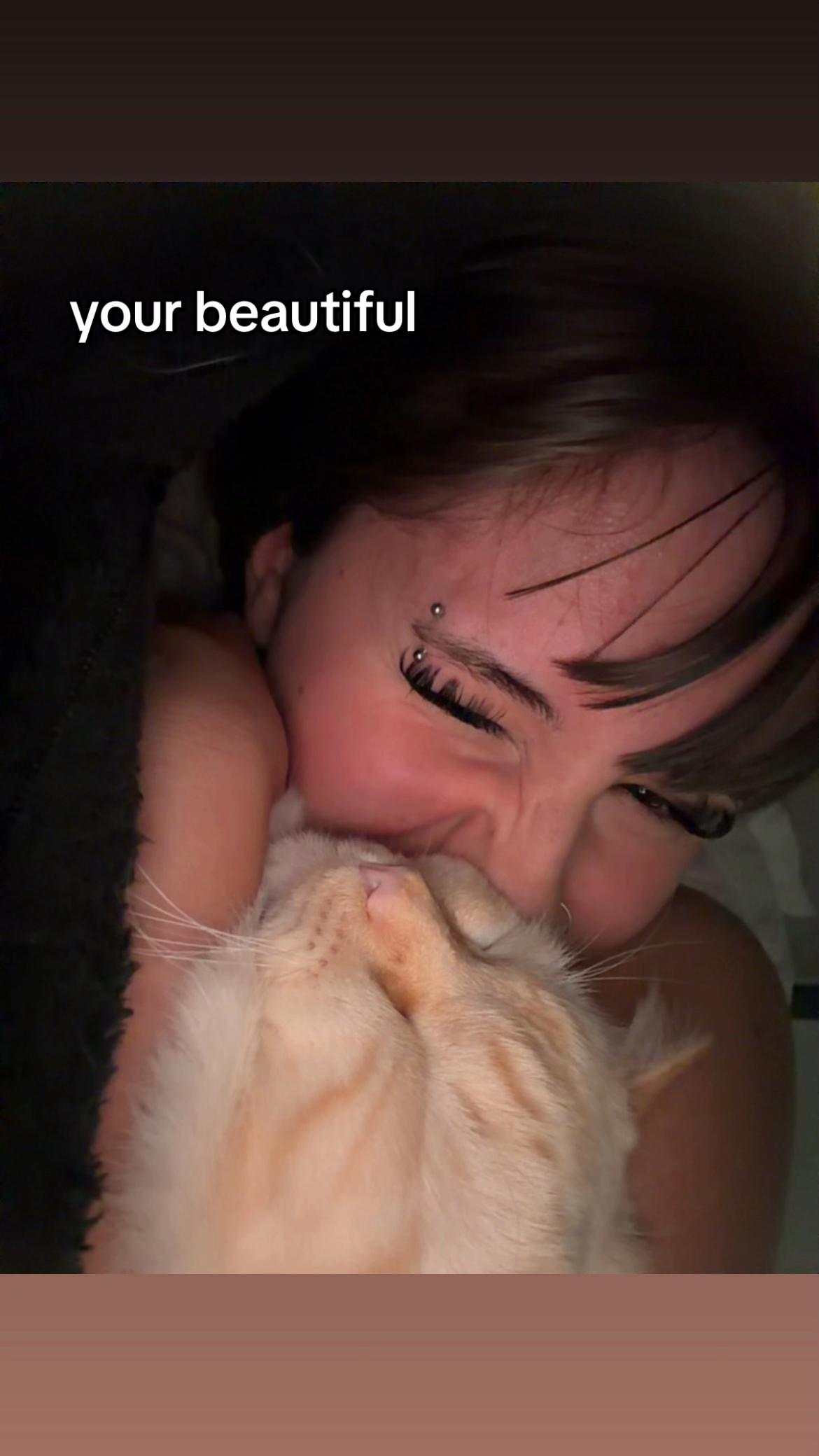 @oliviadecember10