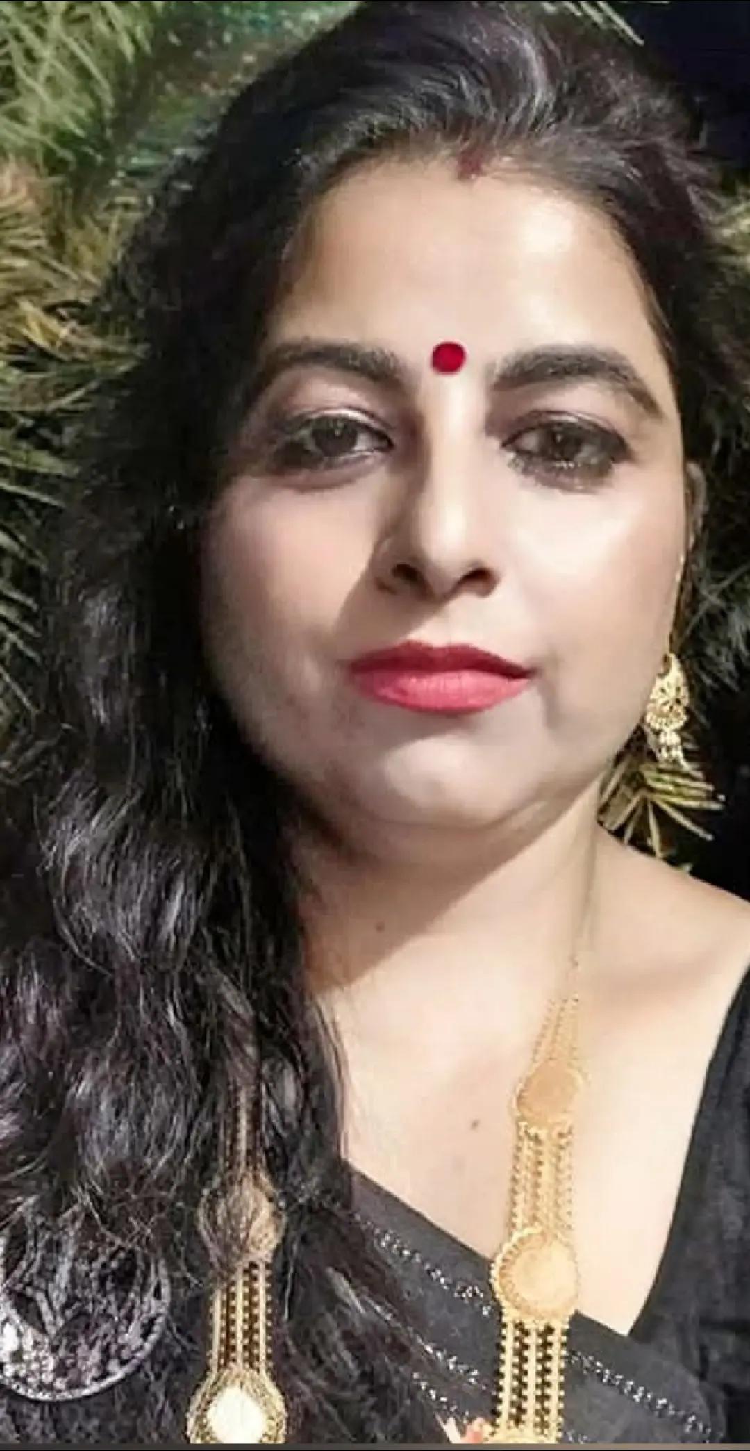 @its- me- juna(स्याङ्जालि चेली)