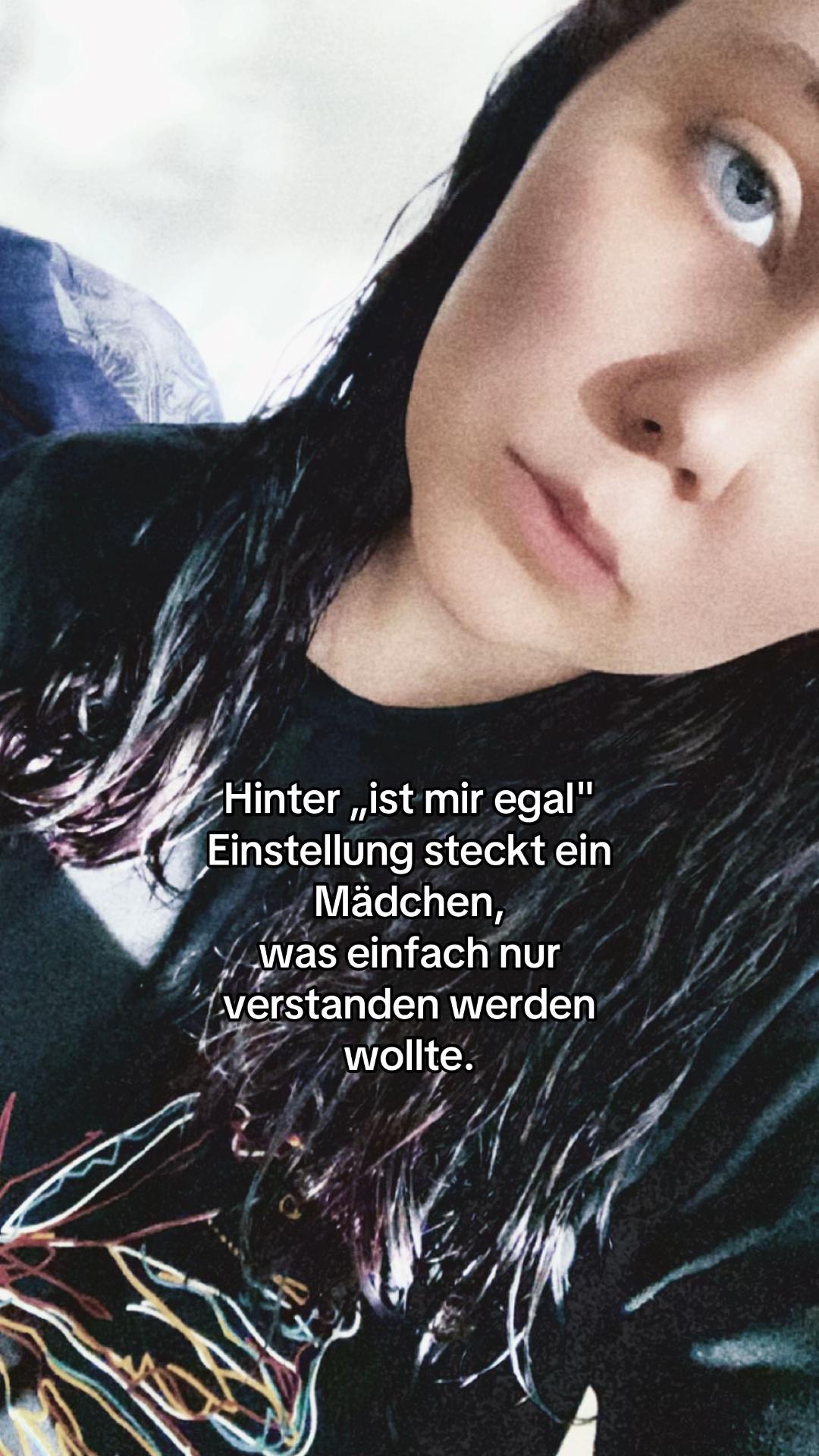 @Beccy🦋۶ৎ