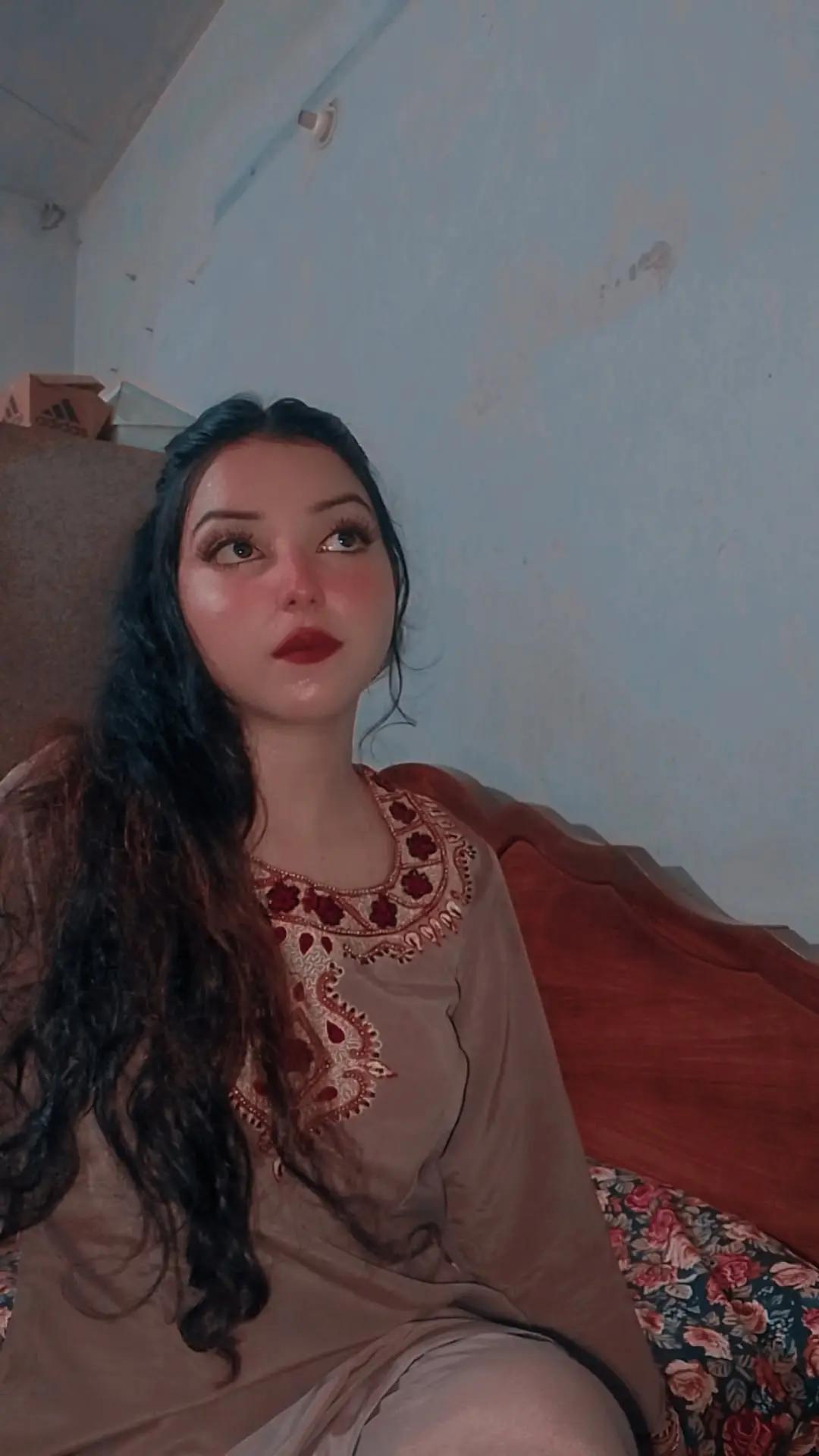 @ANAYA🧚♀️