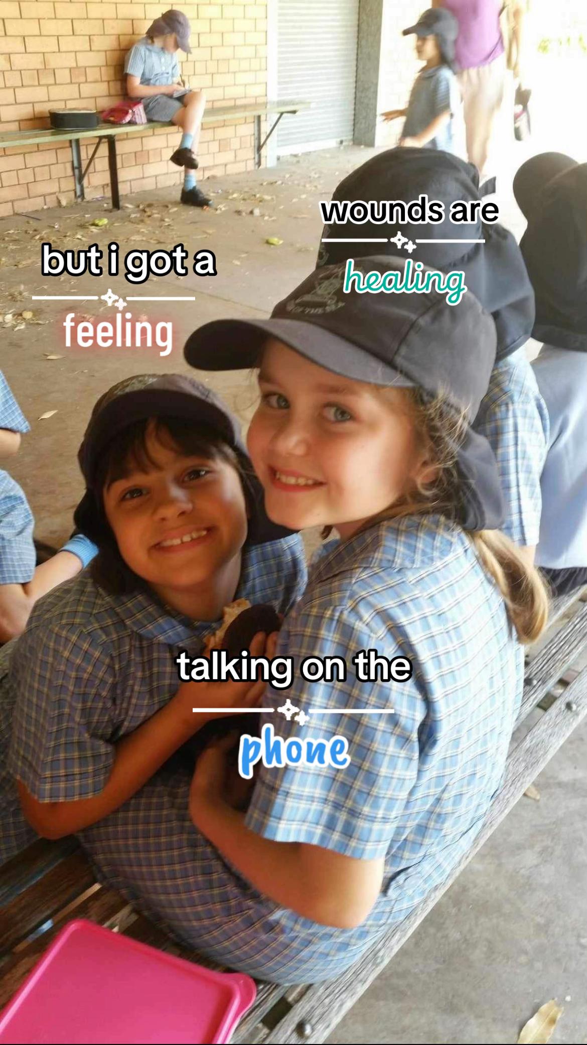 @alanaaa