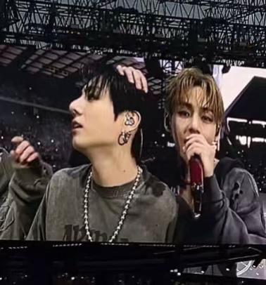 @vkook_btsarmy