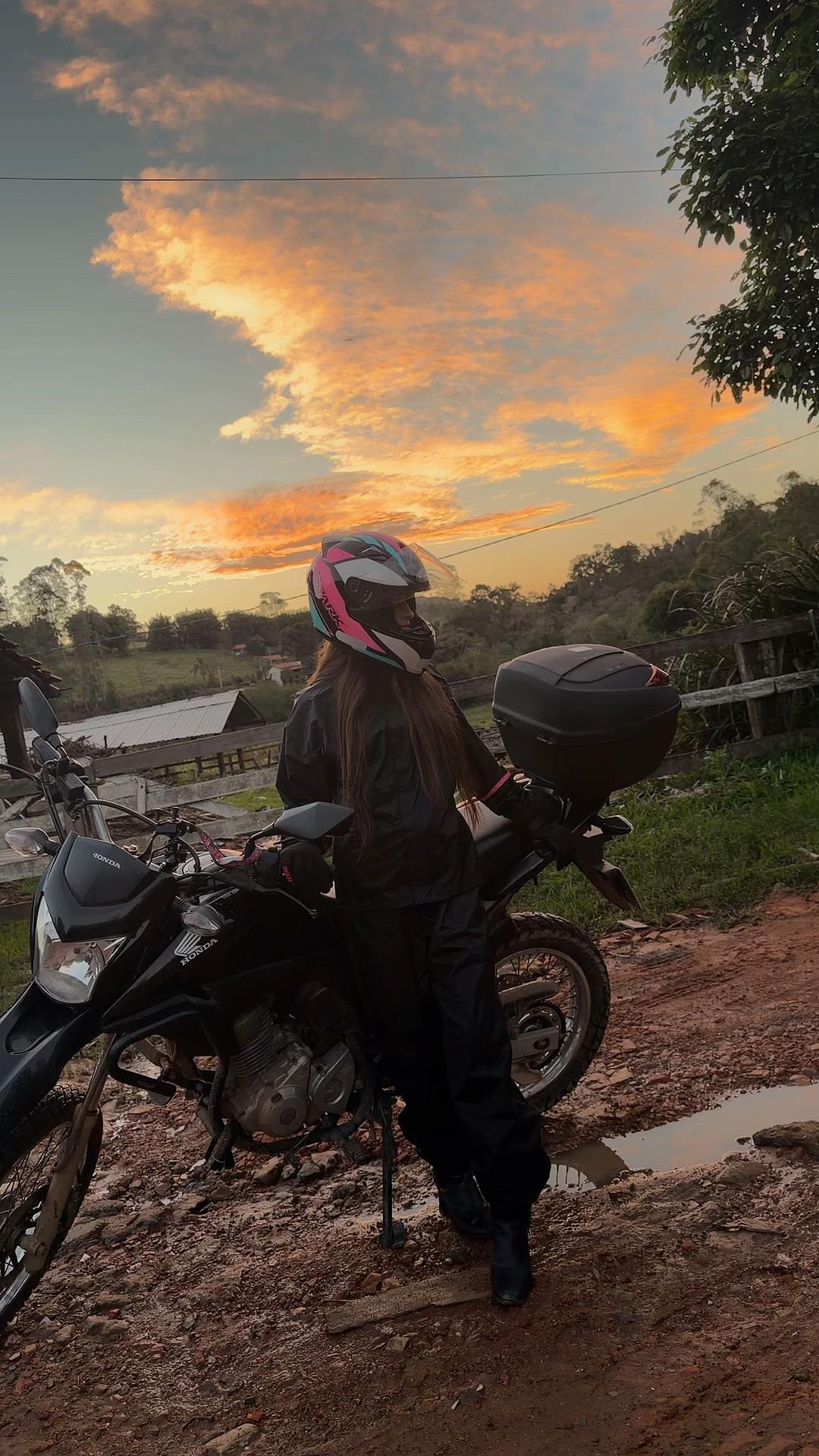 @Laurinha🐎