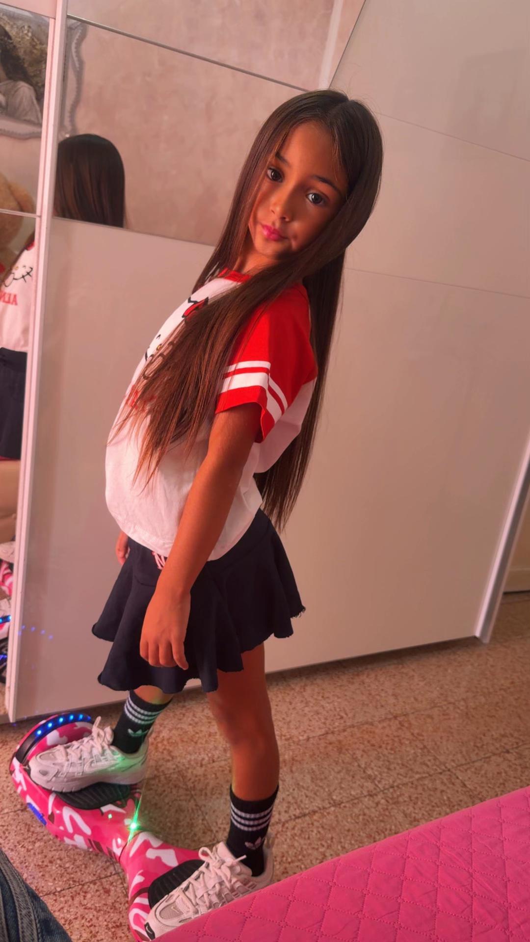 @Sarashakira