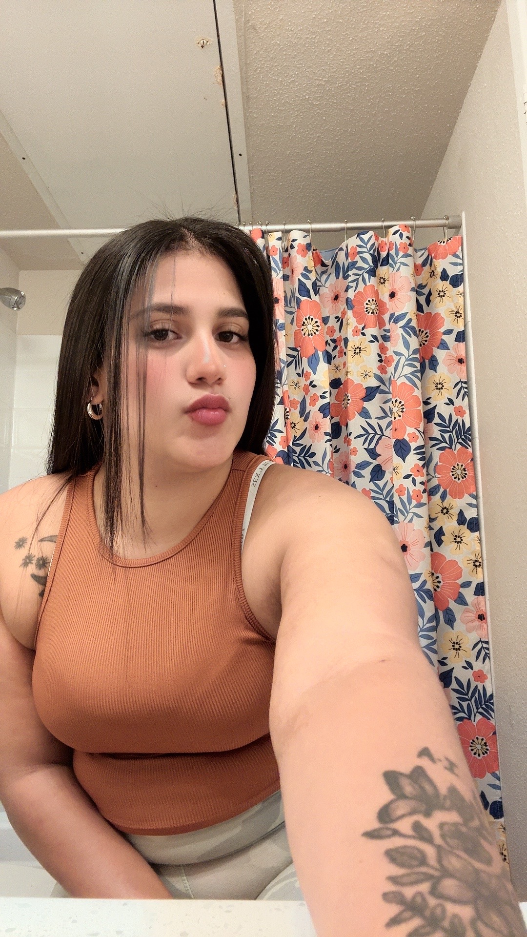 @Genesis castellano