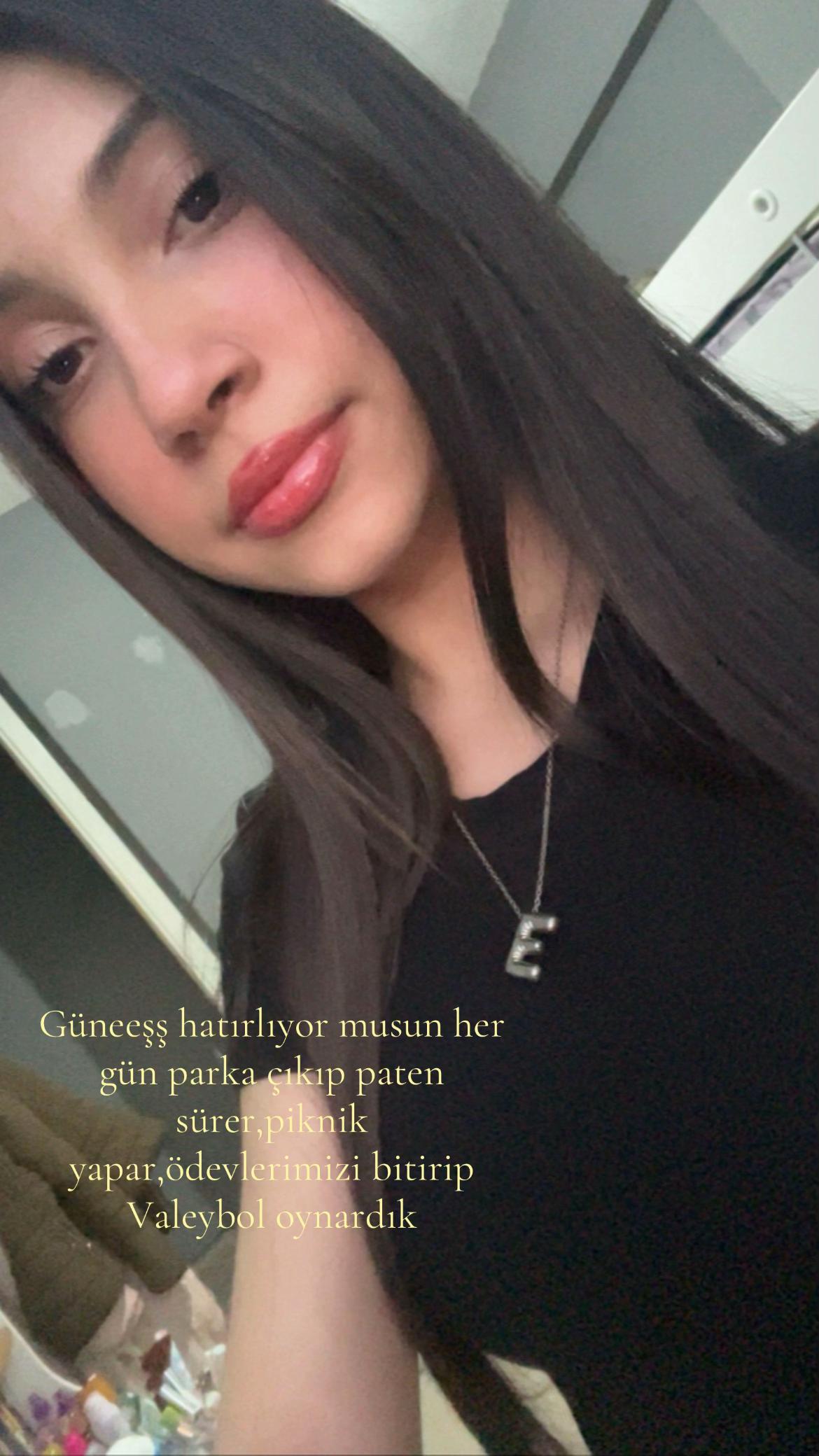 @𝓔 ⋆