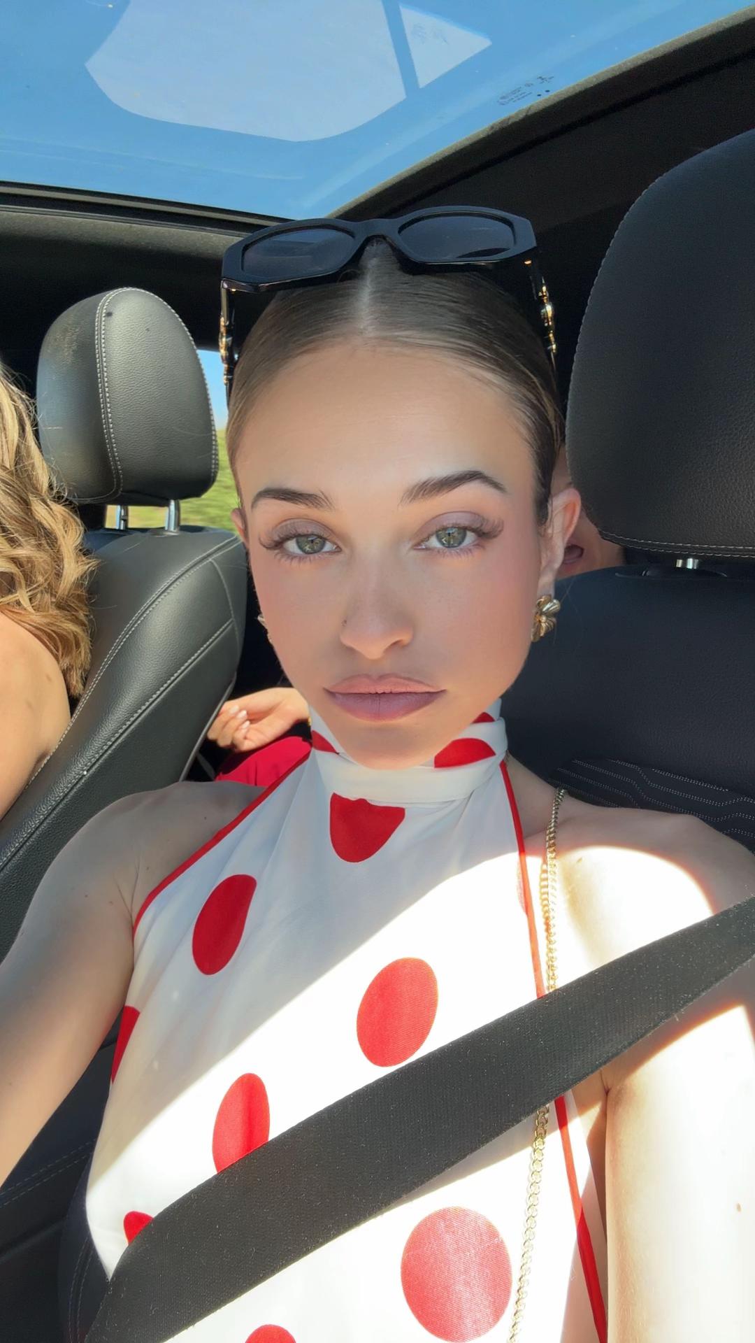 @ilonaa