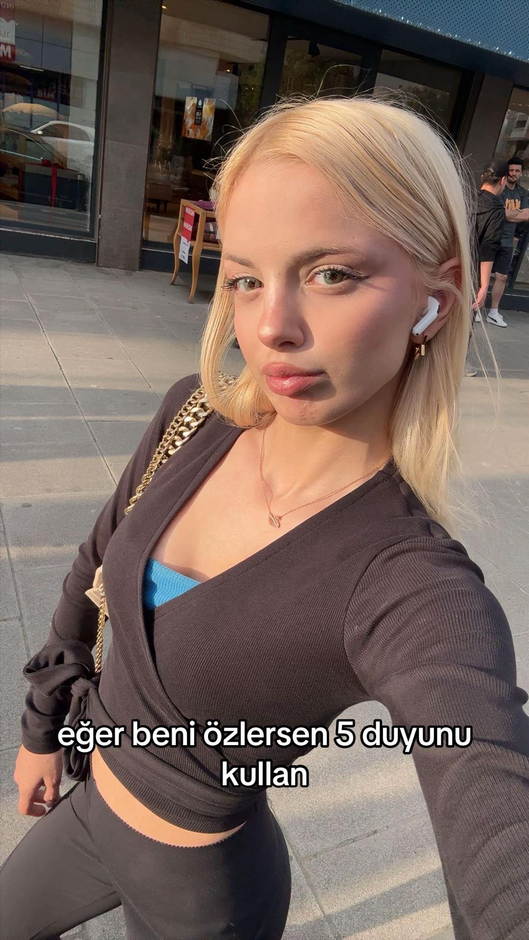 @Hülya