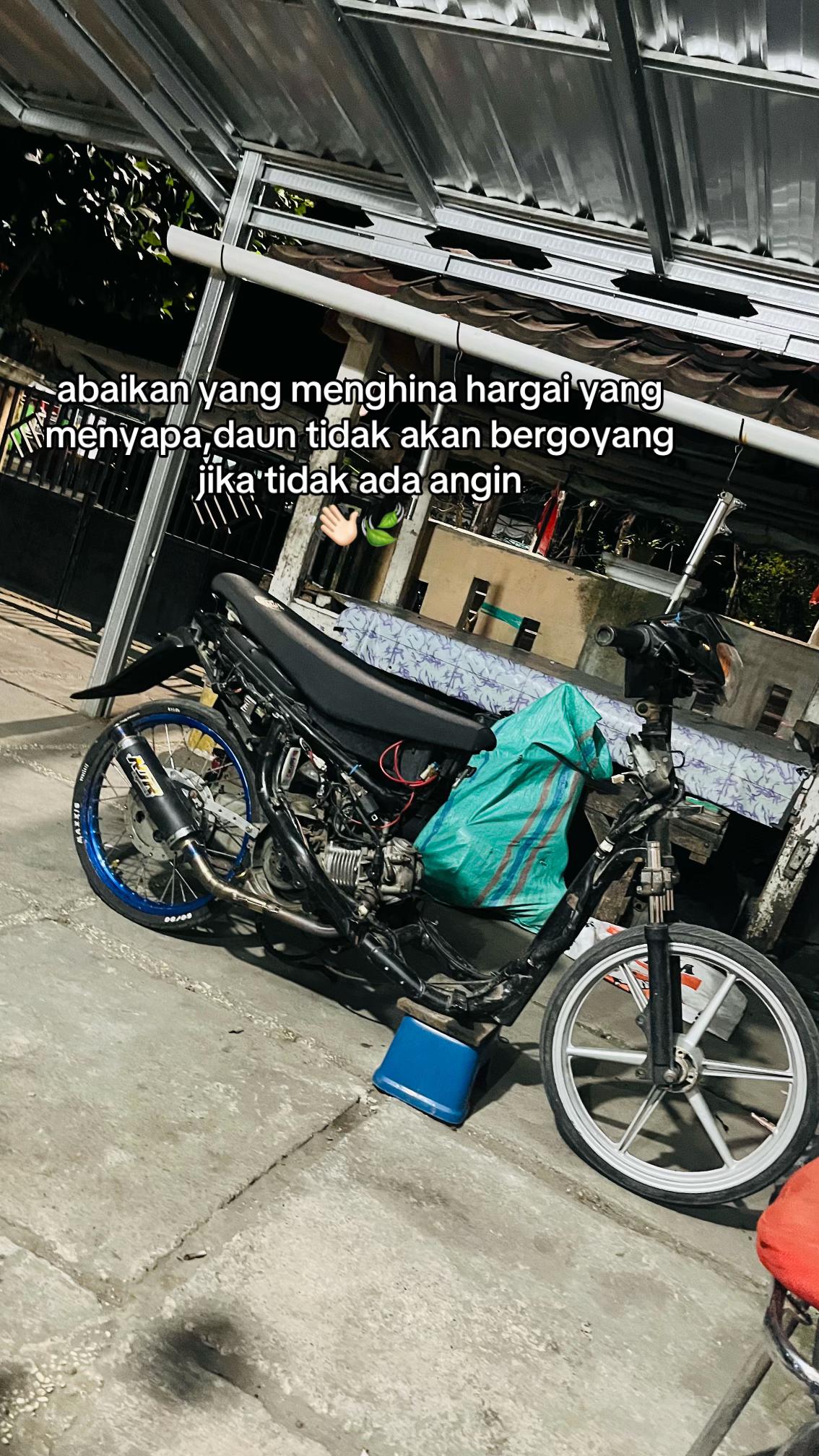 @kyy 🕷️