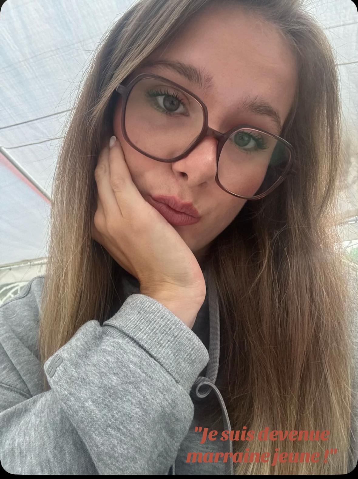 @Azilys