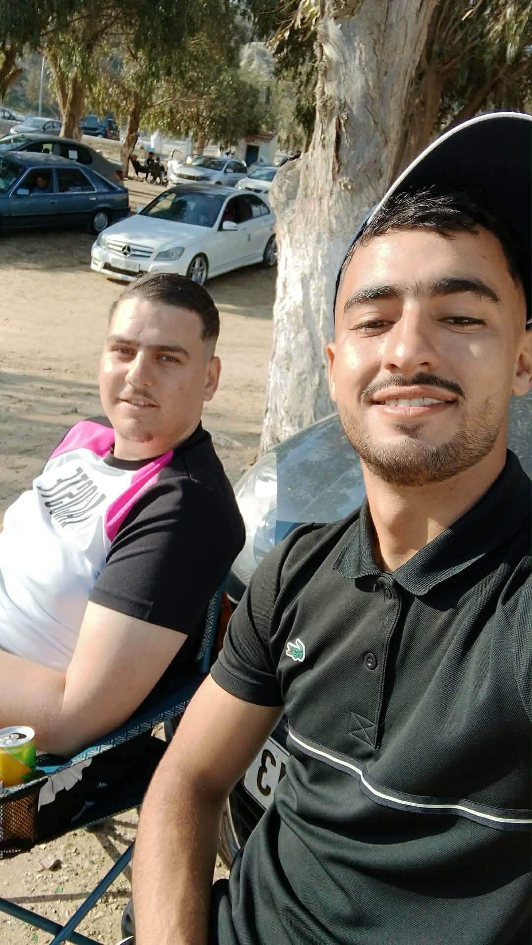 @Hicham Azzi898