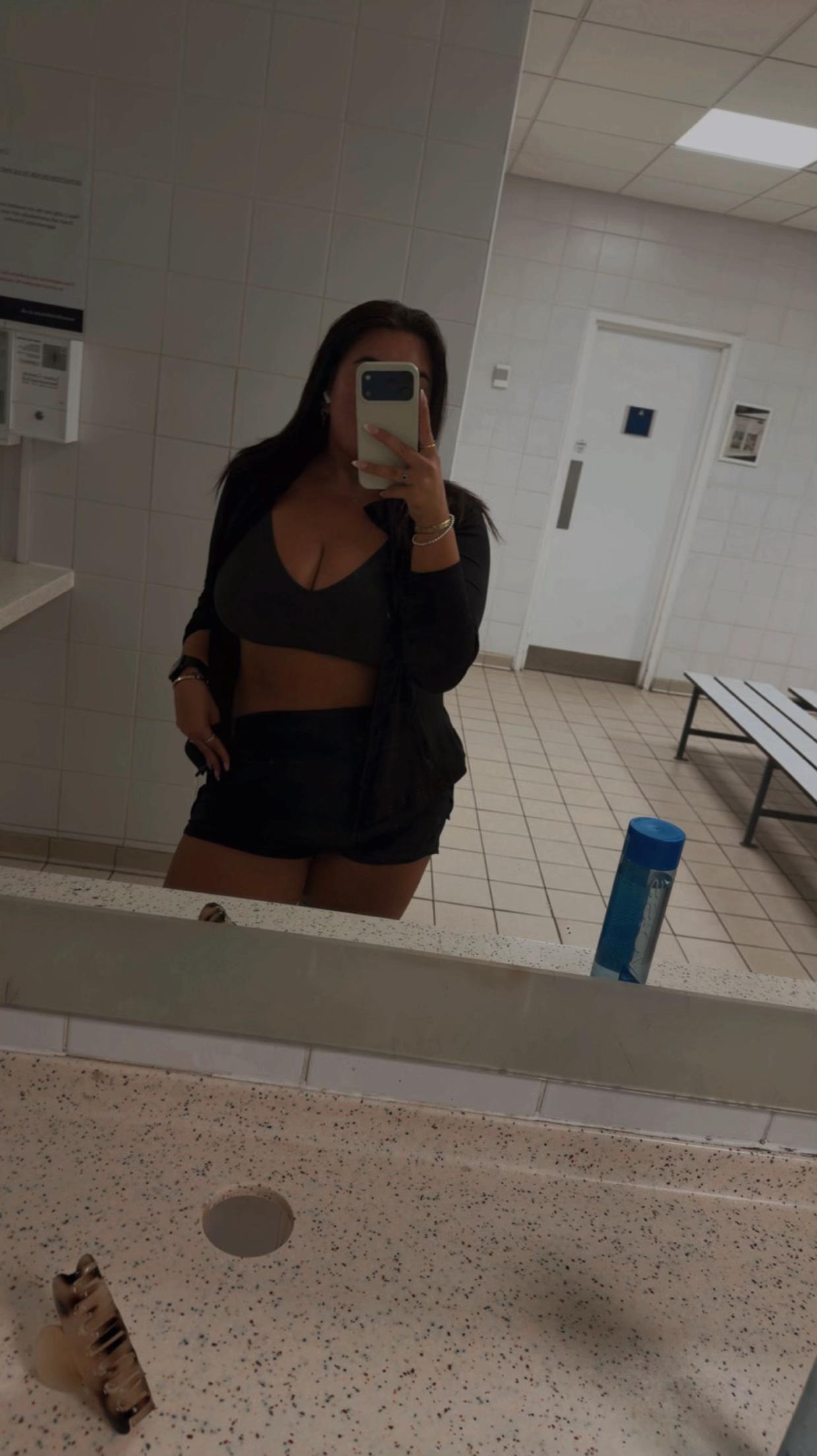 @tiamckenziex
