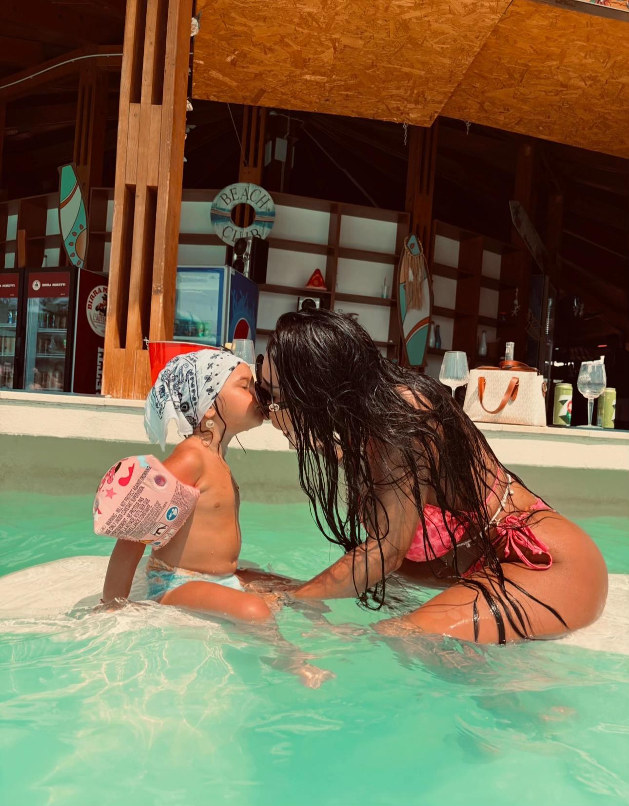 @Addeea💗💵
