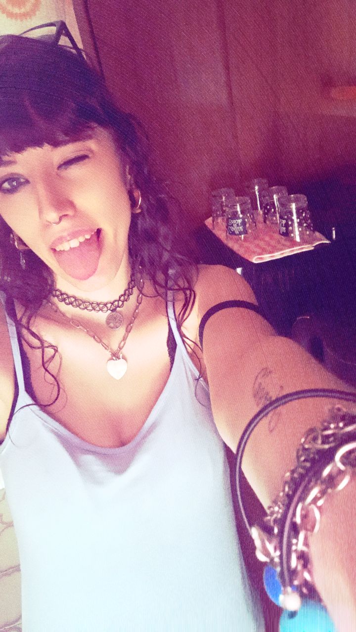 @🌹👑Nicole👑🌹