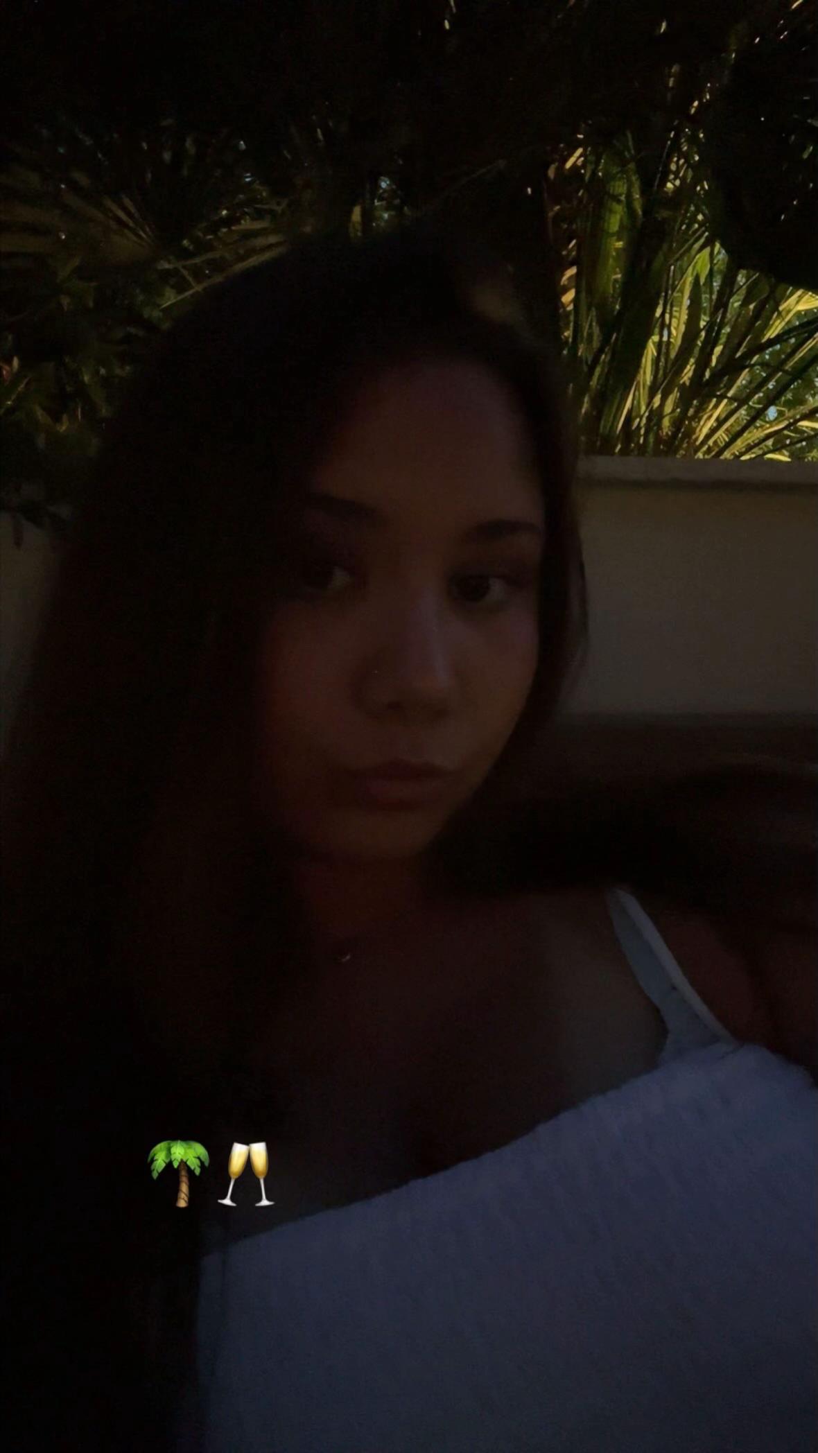 @𝓔𝓶𝓲𝓷𝓪