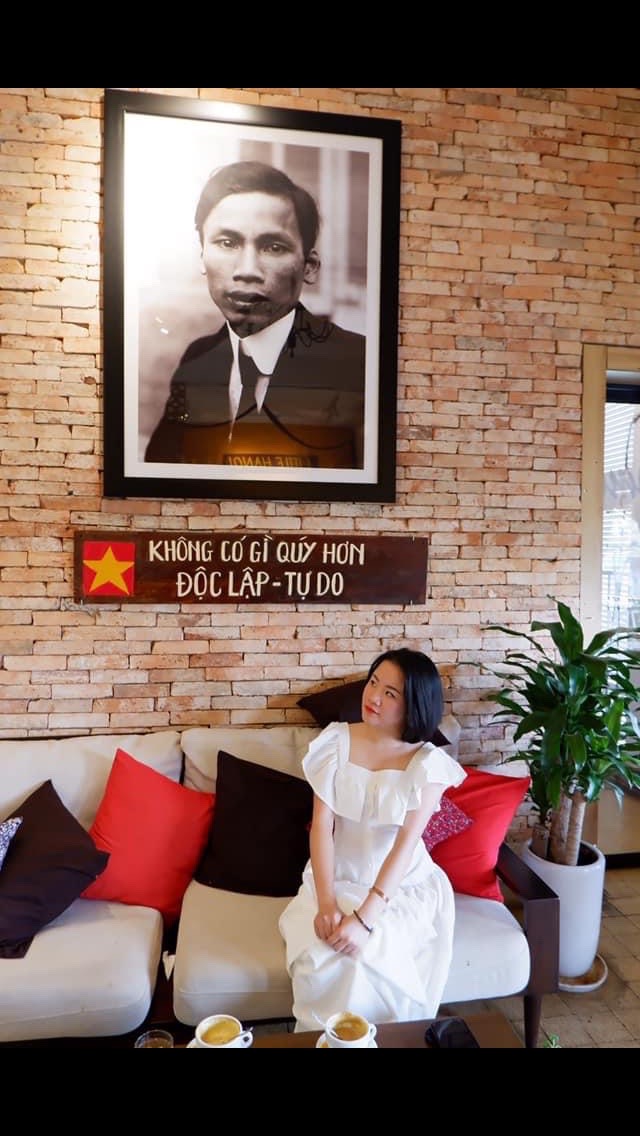 @&Aacute;nh Ngọc Nguyễn
