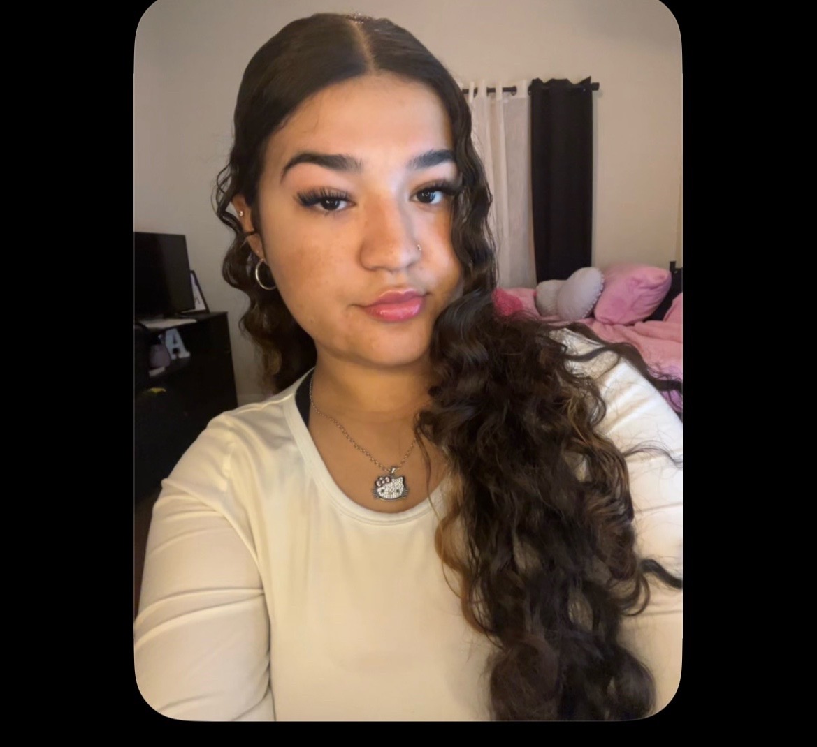 @Angelica🧞♀️