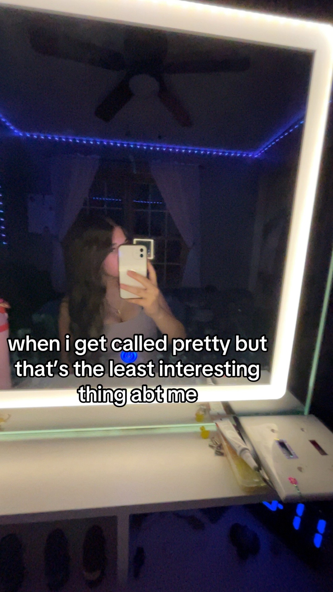 @Tzofia